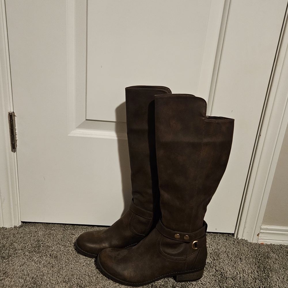 Women's Brown Knee-high Boots